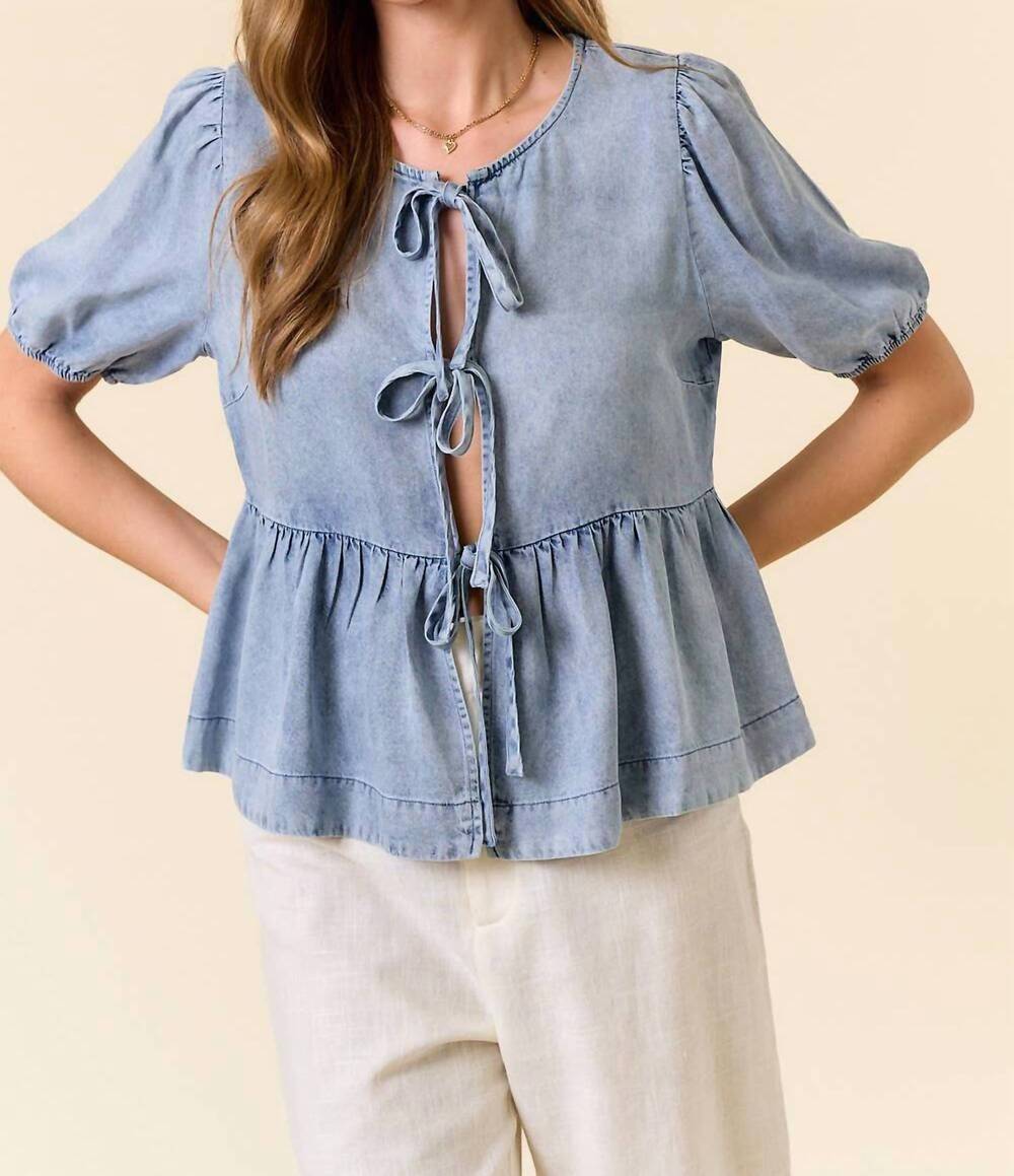NEW DOE AND RAE denim front tie babydoll top in blue